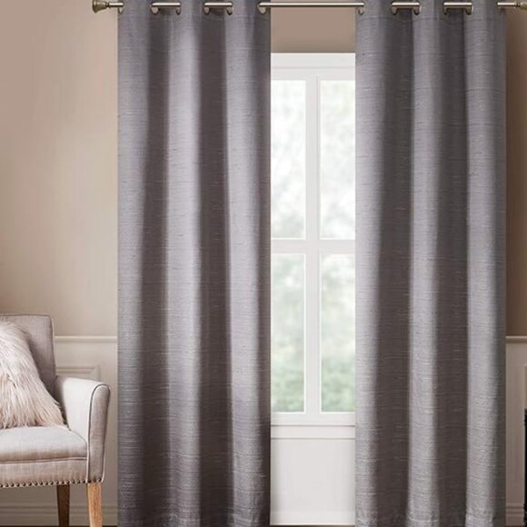 Room darkening curtains 40/80 x 95 NEW - Picture 3 of 3